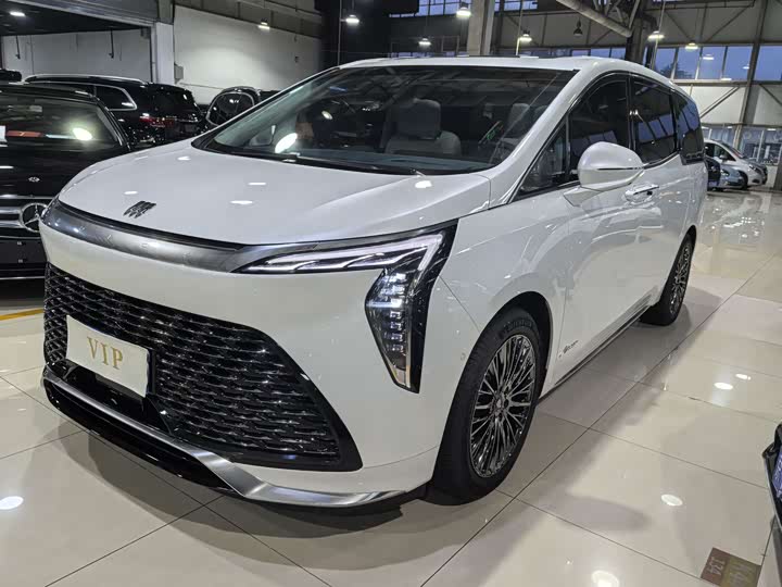 2025 Buick GL8 Century