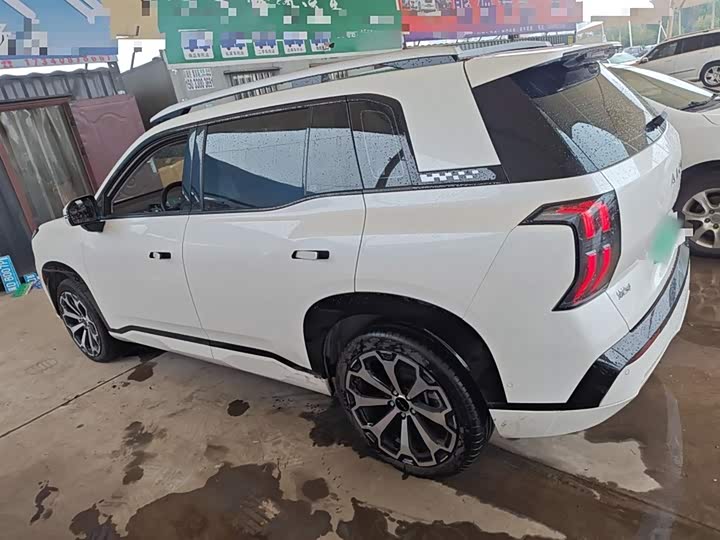 GAC Aion V 2024 2024款 埃安霸王龙 650 激光雷达版