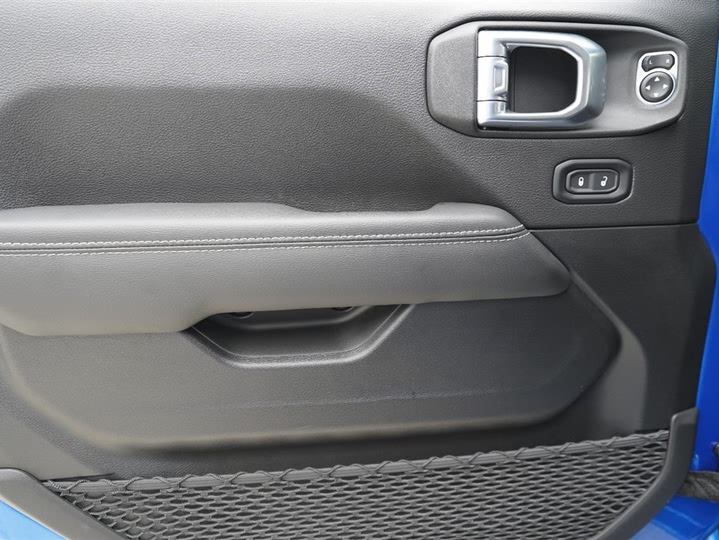 Jeep Gladiator 2022 2022款 3.6L 先行版