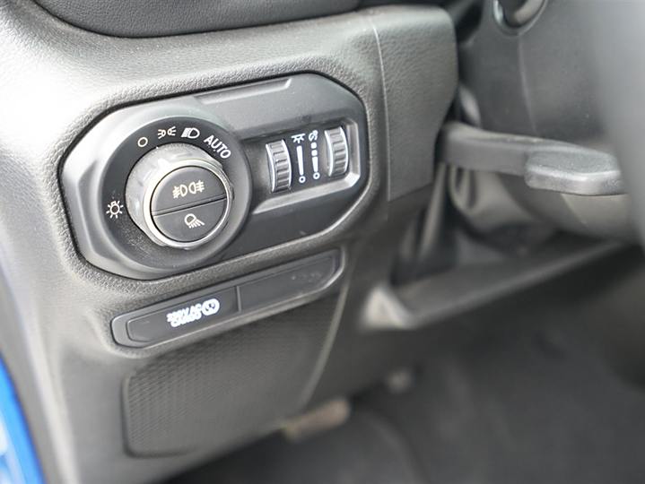 Jeep Gladiator 2022 2022款 3.6L 先行版