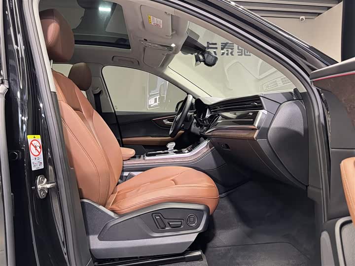 Audi Q7 2024 2024款 45 TFSI quattro S line黑武士型