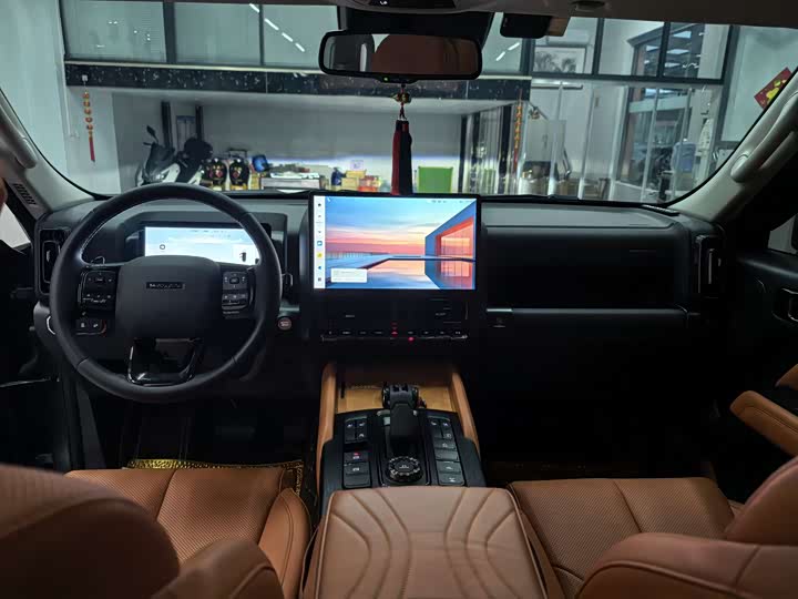 Haval H9 2024 2024款 2.0T 汽油四驱极境版