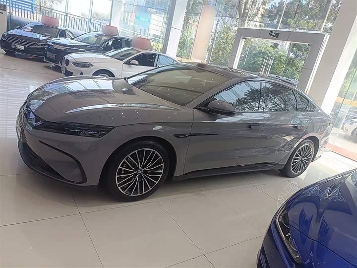 2025 BYD Han
