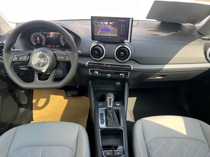 Audi Q2L 2025 2025款 35TFSI 时尚动感型