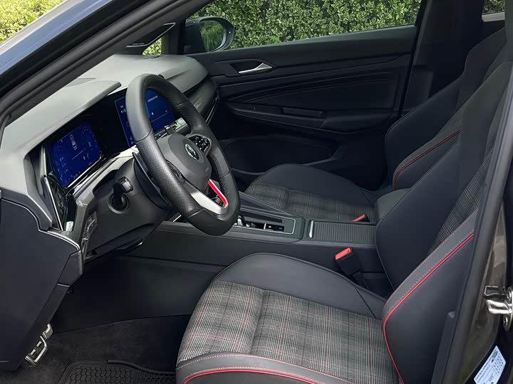 Volkswagen Golf GTI 2023 2023款 380TSI DSG GTI