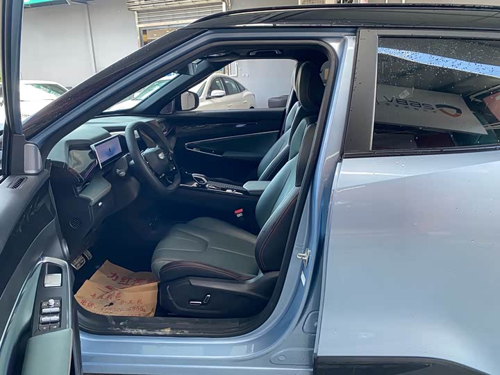 Geely Atlas 2024 2024款 1.5TD 智尊版