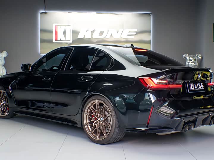 BMW M3 2024 2024款 M3四门轿车 M xDrive 雷霆版
