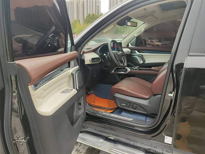 Maxus Territory 2023 2023款 2.0T 暴走旗舰版 6座