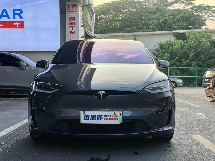 Tesla Model X 2023 2023款 三电机全轮驱动 Plaid版