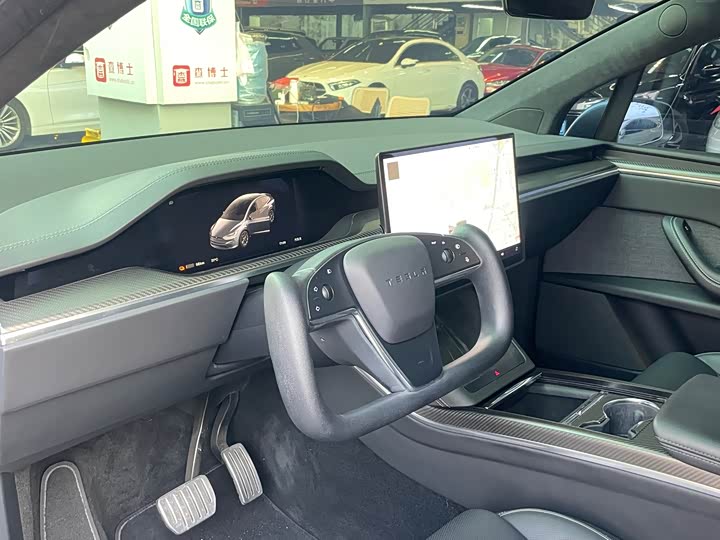 Tesla Model X 2023 2023款 三电机全轮驱动 Plaid版