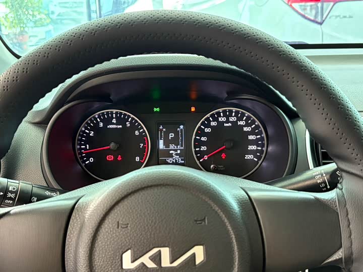 Kia Pegas 2020 2020款 改款 1.4L 自动舒适天窗版