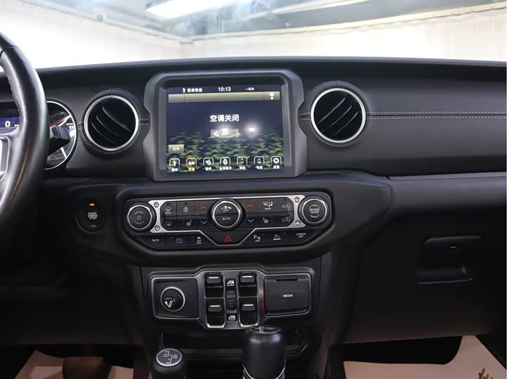 Jeep Wrangler Hybrid 2021 2021款 四门 2.0T 4xe 撒哈拉先行版