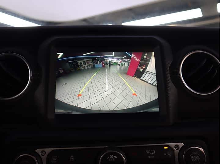 Jeep Wrangler Hybrid 2021 2021款 四门 2.0T 4xe 撒哈拉先行版