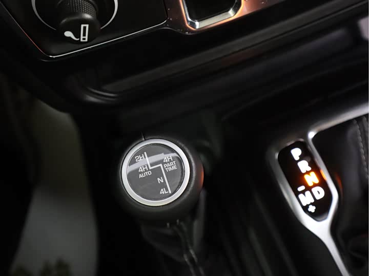 Jeep Wrangler Hybrid 2021 2021款 四门 2.0T 4xe 撒哈拉先行版