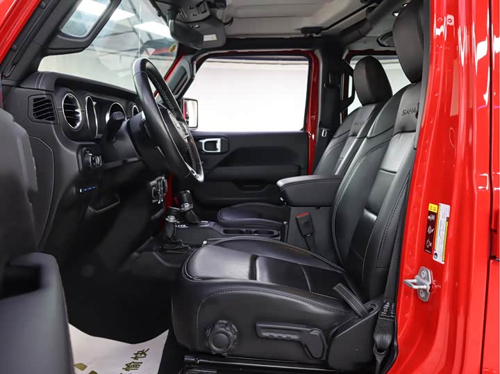 Jeep Wrangler Hybrid 2021 2021款 四门 2.0T 4xe 撒哈拉先行版