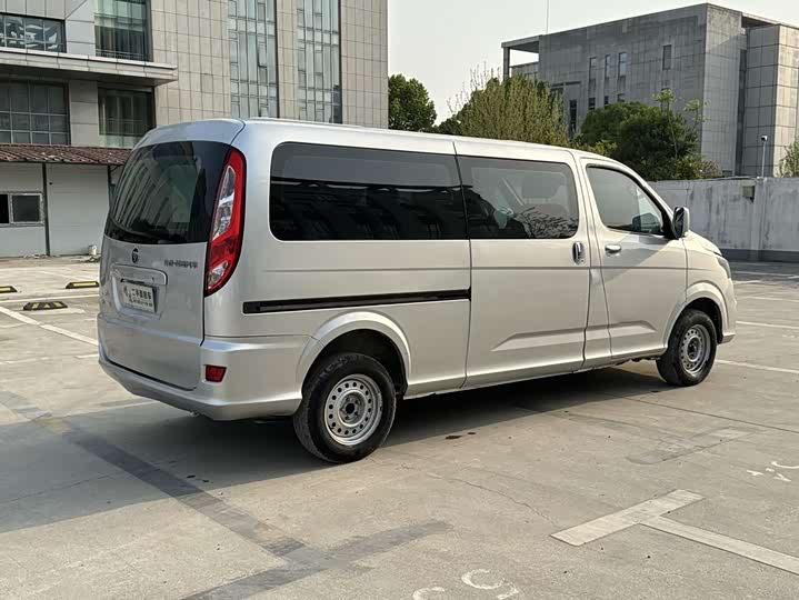 Foton G5 2021 2021款 2.4L汽油商运版6座多用途乘用车4K22D4M
