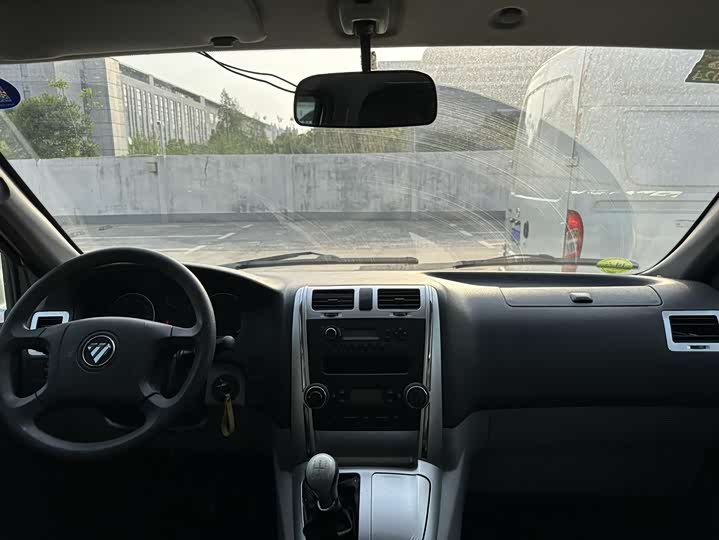 Foton G5 2021 2021款 2.4L汽油商运版6座多用途乘用车4K22D4M