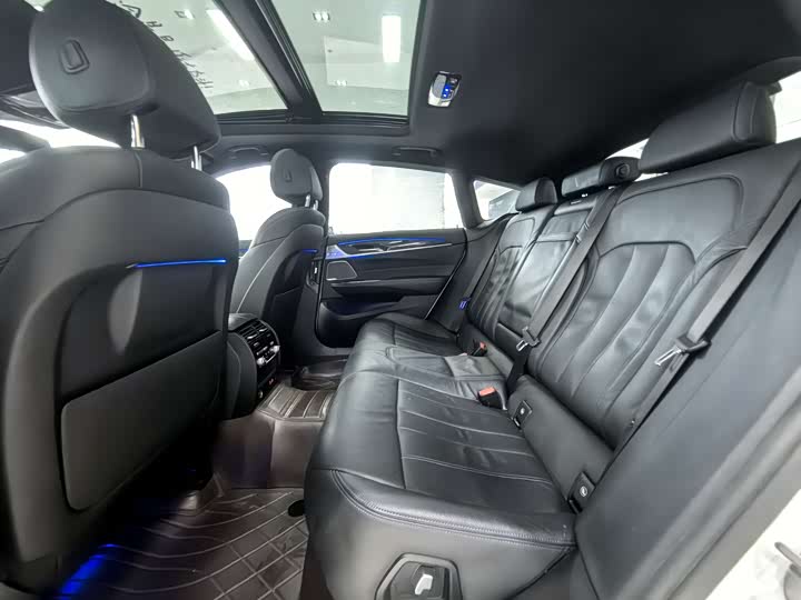 BMW 6 Series GT 2022 2022款 630i M运动套装