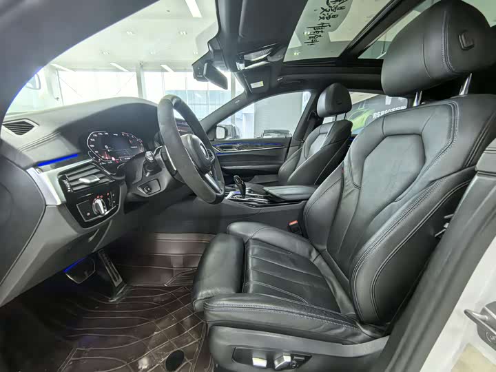 BMW 6 Series GT 2022 2022款 630i M运动套装