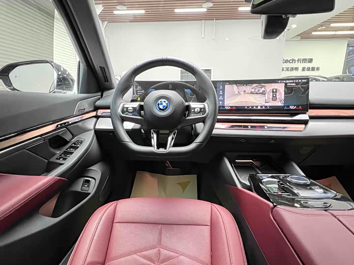 BMW i5 2025 2025款 eDrive 40L M运动套装