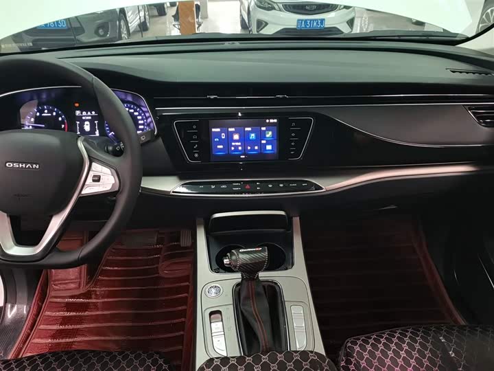 Changan Oshan X7 2021 2021款 1.5T 自动精英型