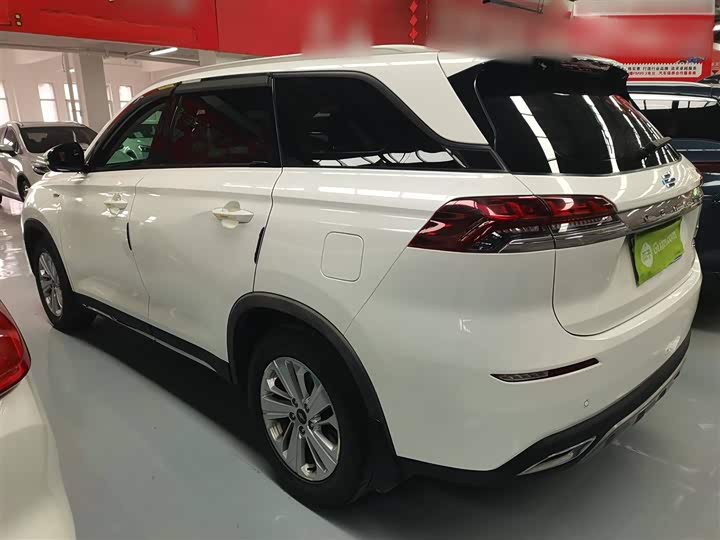 Changan Oshan X7 2021 2021款 1.5T 自动精英型