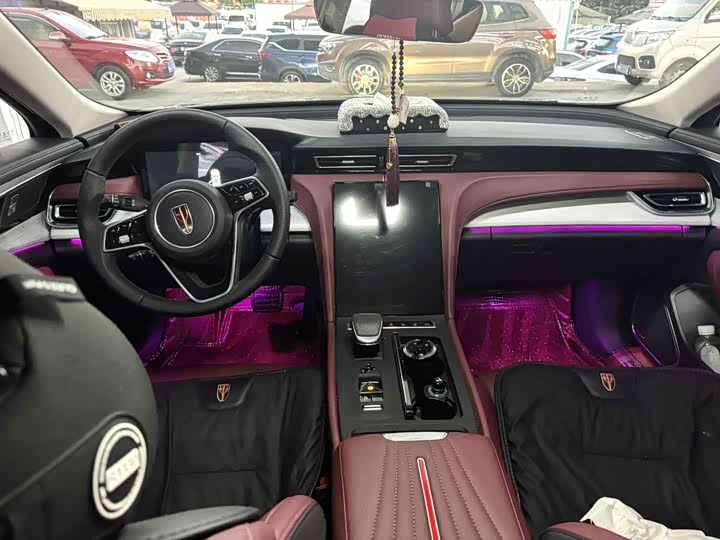 Hongqi H5 2025 2025款 2.0T 自动旗畅版