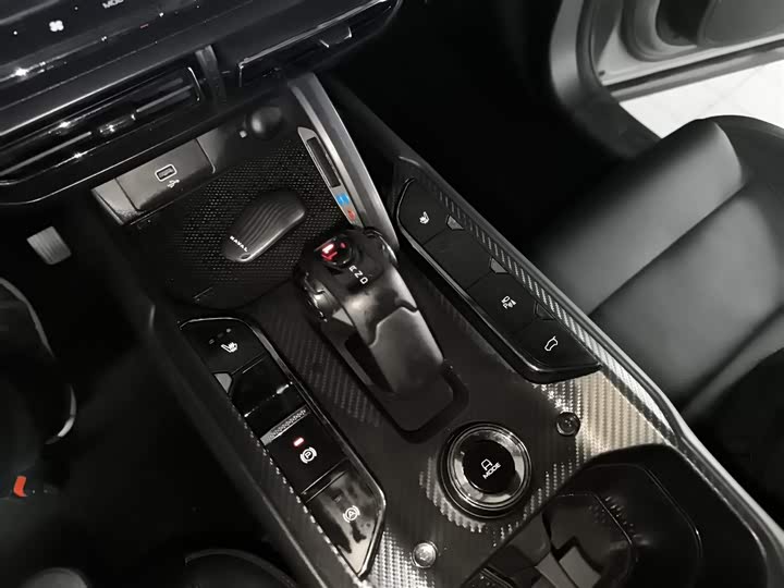 Haval H-Dog Hybrid 2023 2023款 DHT-PHEV 105km 潮电版Plus