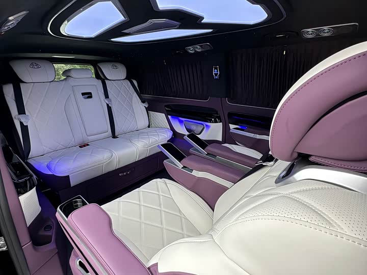 Mercedes-Benz Vito 2024 2024款 2.0T 精英版 7座