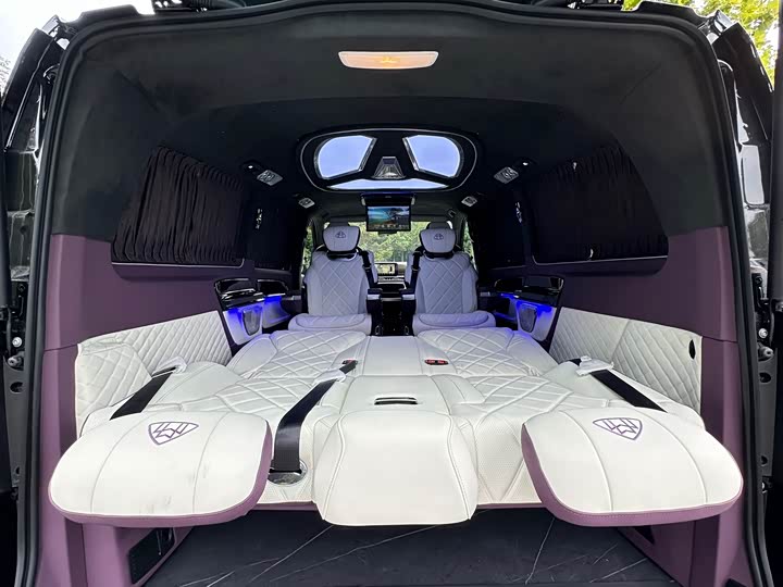 Mercedes-Benz Vito 2024 2024款 2.0T 精英版 7座