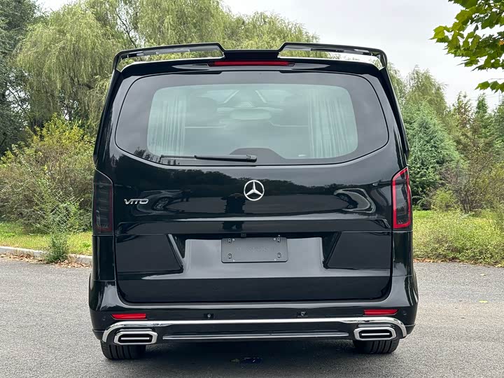 Mercedes-Benz Vito 2024 2024款 2.0T 精英版 7座