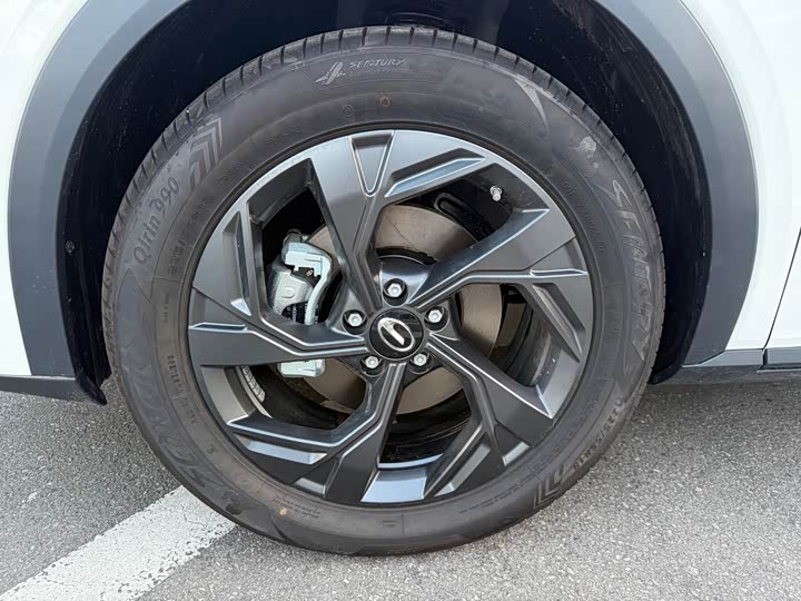 GAC Trumpchi GS3 2023 2023款 影速 270T 劲享版