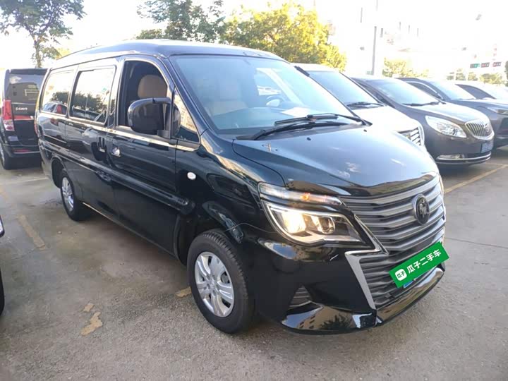 Dongfeng Forthing Lingzhi M5 2023 2023款 M5L 1.6L 基本型 7座