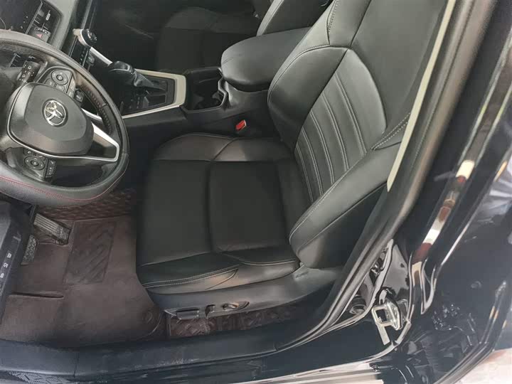 Toyota Wildlander 2024 2024款 2.0L CVT两驱豪华PLUS版