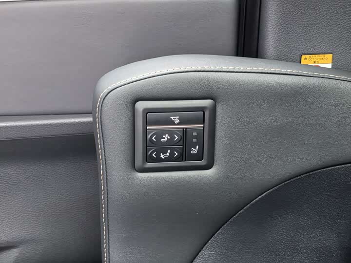 Toyota Sienna 2024 2024款 2.5L混动 至尊版