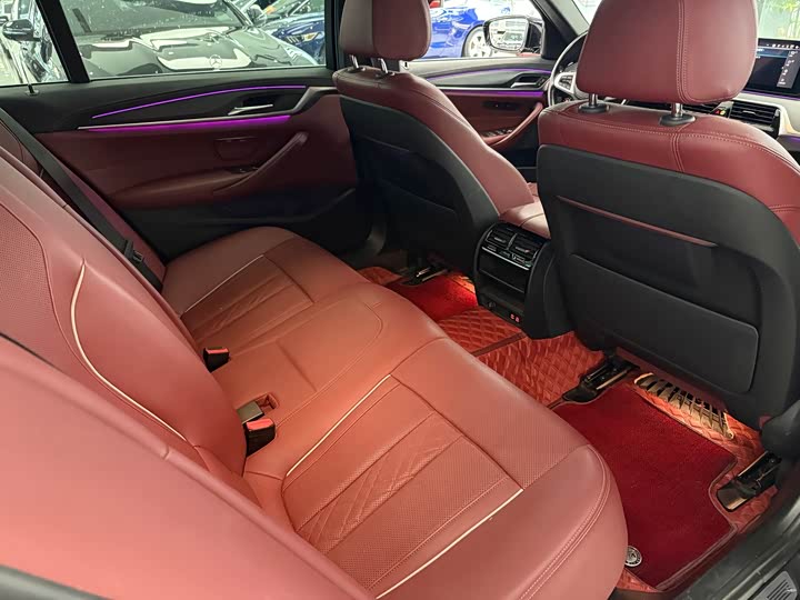 BMW 5 Series Hybrid 2022 2022款 改款 535Le M运动套装