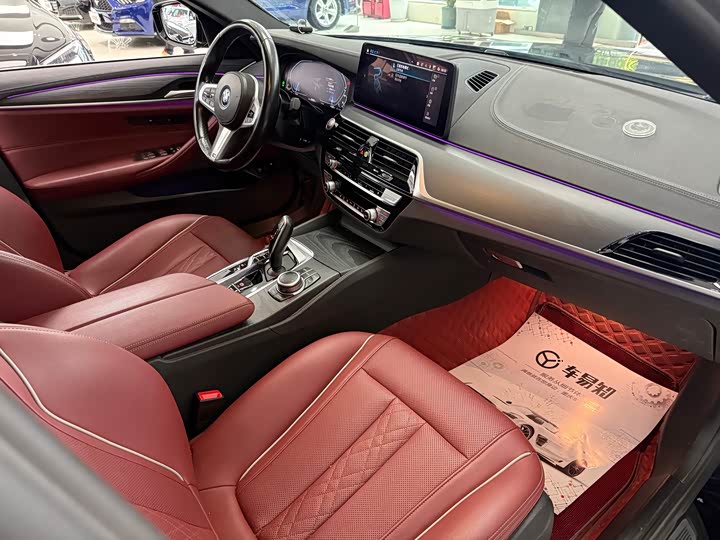 BMW 5 Series Hybrid 2022 2022款 改款 535Le M运动套装