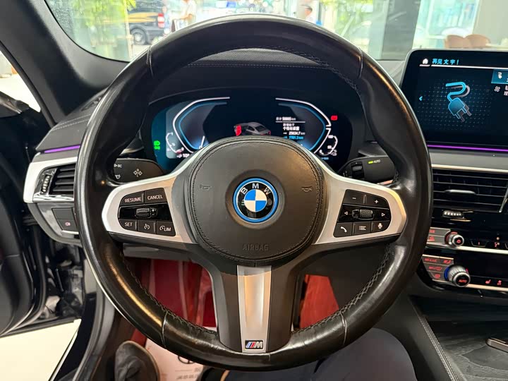 BMW 5 Series Hybrid 2022 2022款 改款 535Le M运动套装