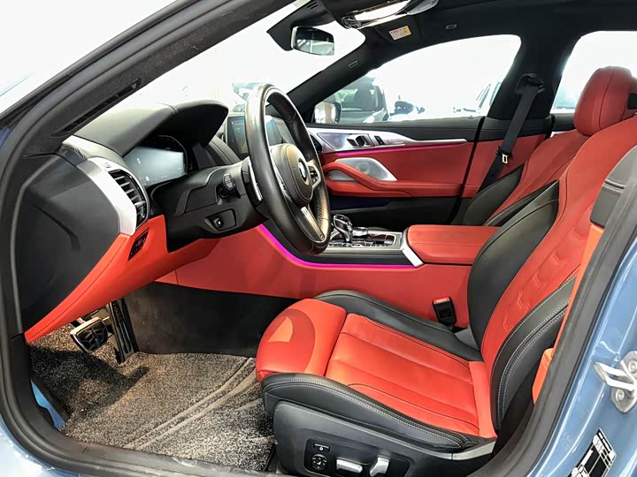 BMW 8 Series 2021 2021款 840i xDrive 四门轿跑车 M运动套装