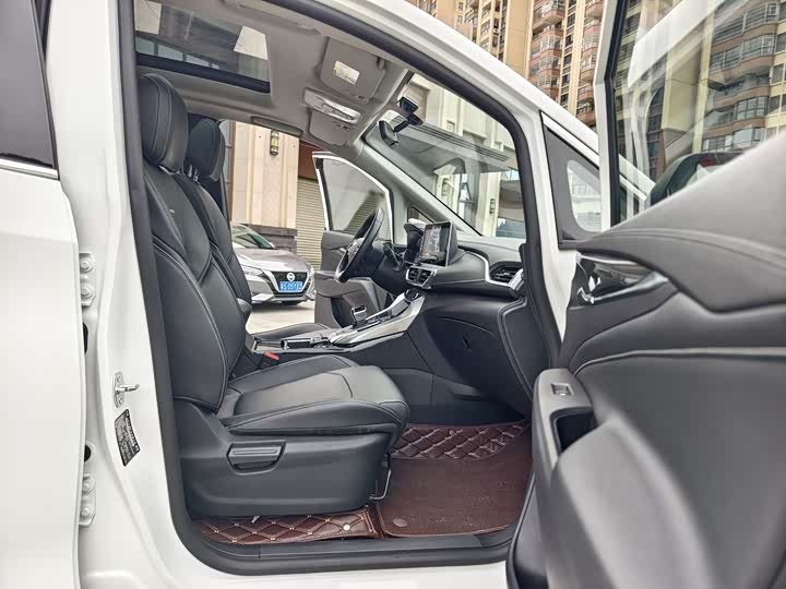 Maxus Mifa 5 2022 2022款 1.3T PLUG IN 尊享版 七座