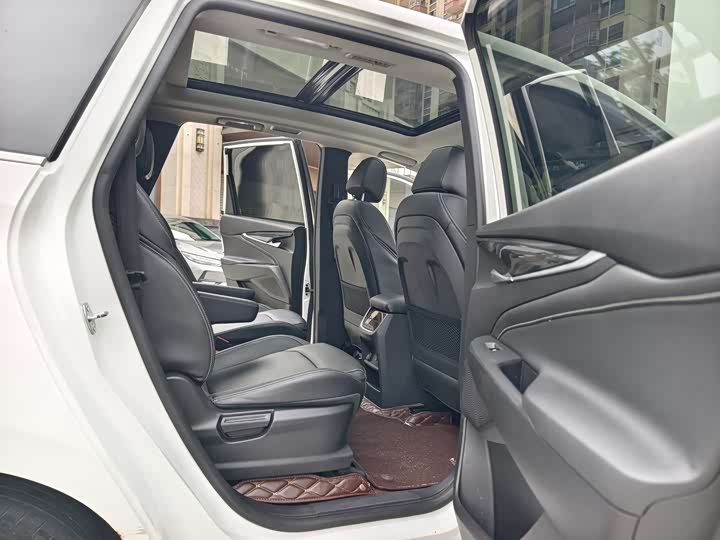 Maxus Mifa 5 2022 2022款 1.3T PLUG IN 尊享版 七座