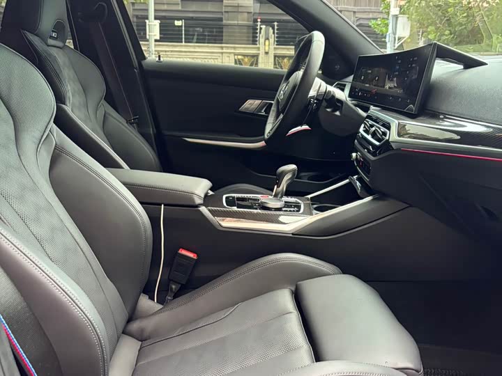 BMW M3 2026 2026款 M3旅行版 M xDrive 雷霆版