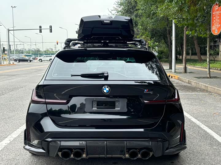 BMW M3 2026 2026款 M3旅行版 M xDrive 雷霆版
