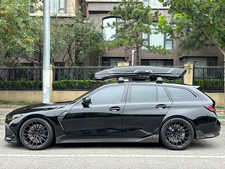 BMW M3 2026 2026款 M3旅行版 M xDrive 雷霆版