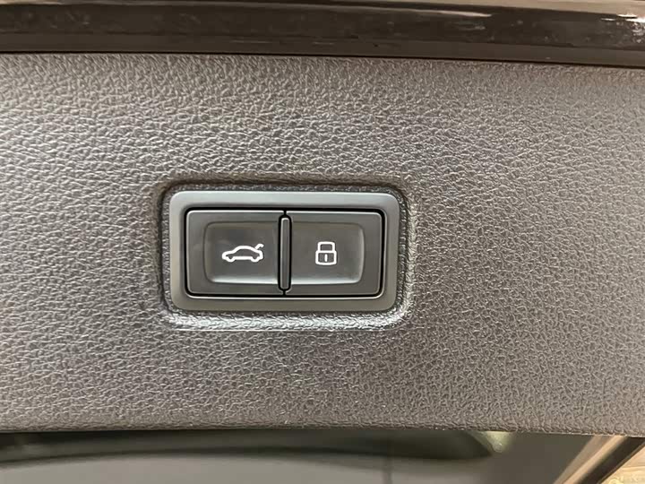 Audi Q7 2024 2024款 55 TFSI quattro S line运动型