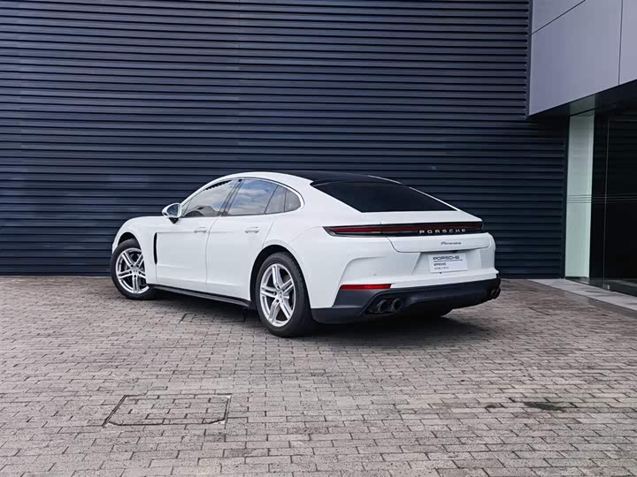 2024 Porsche Panamera