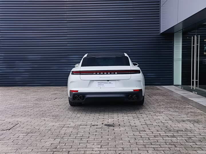 2024 Porsche Panamera
