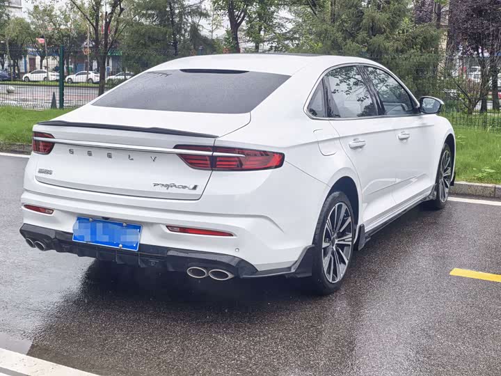 Geely Preface 2025 2025款 东方曜 2.0TD 望月版