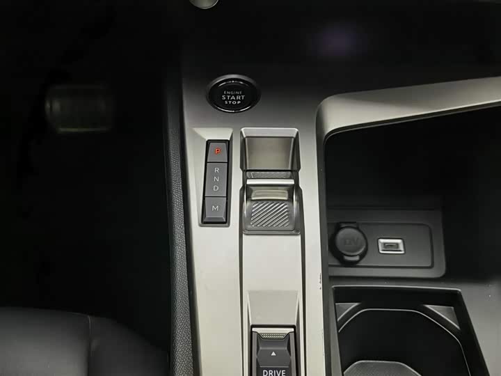 Peugeot 408X 2023 2023款 引力版