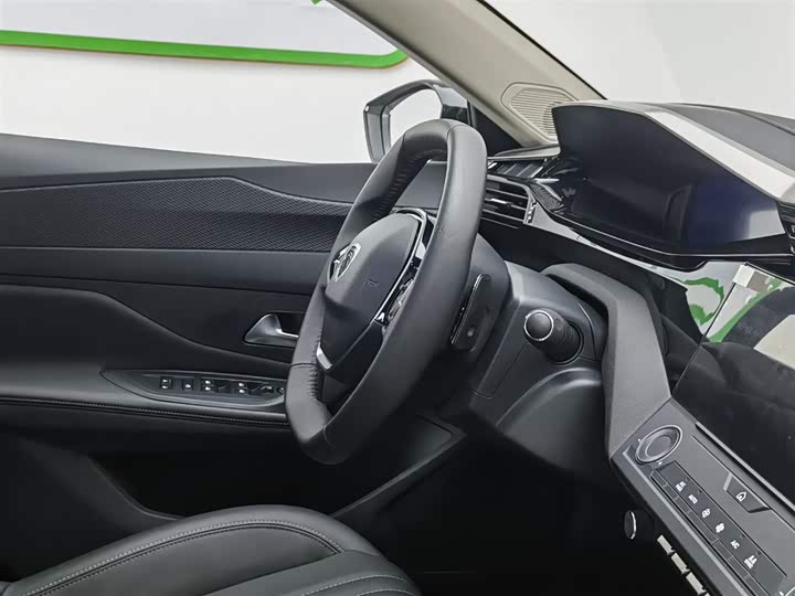 Peugeot 408X 2023 2023款 引力版
